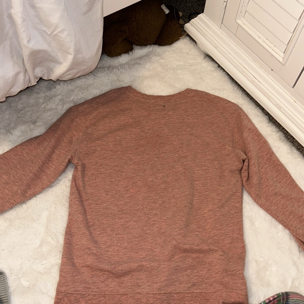 Pink sweater - Picture 3 of 3